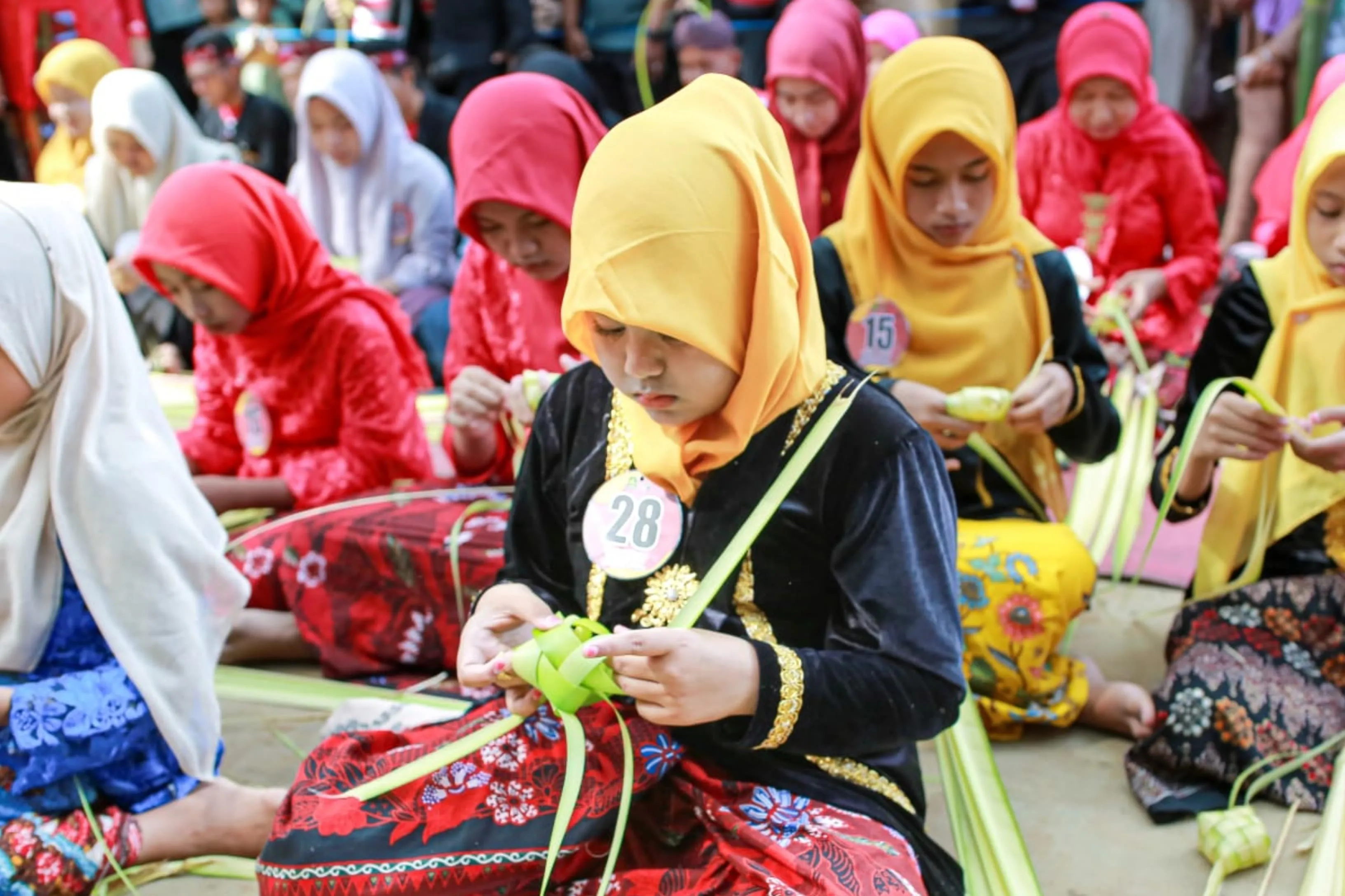 Festival Ketupat 2026 di Pantai Lombang Dorong Pelestarian Budaya dan Ekonomi Kreatif (Ilustrasi)