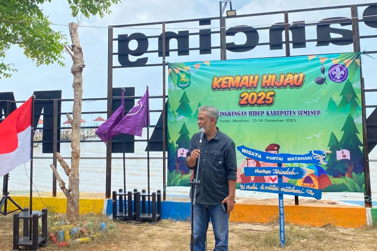 Plt. Kadis DLH Sumenep Tekankan Pentingnya Kemah Hijau untuk Tanamkan Kesadaran Lingkungan Generasi Muda (Ilustrasi)