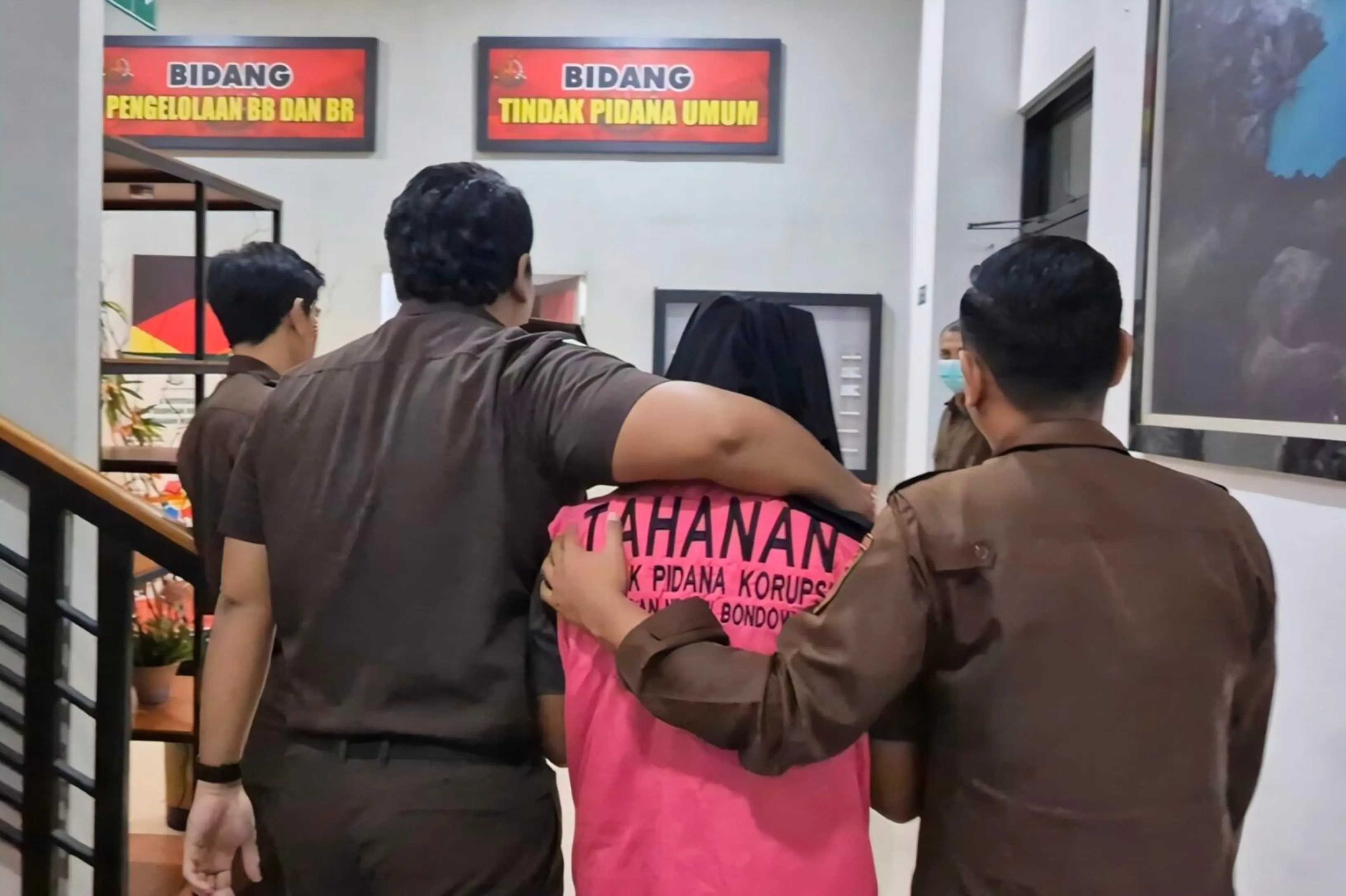 Korupsi Dana Hibah Rp1,2 Miliar, Ketua GP Ansor Bondowoso Resmi Ditahan Jaksa (Ilustrasi)