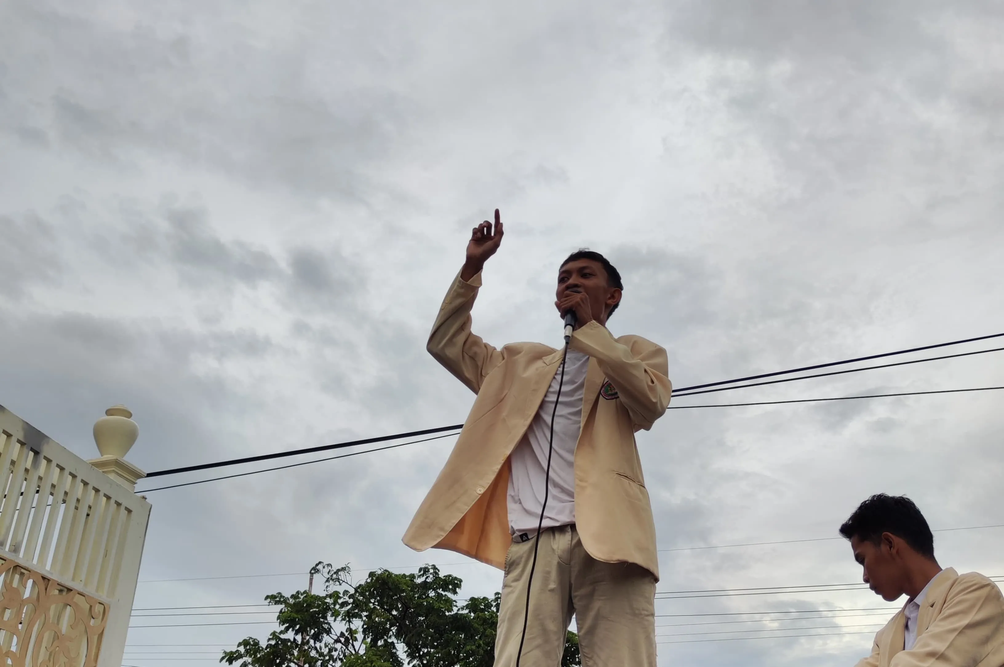 HIMPASS Murka! Oknum Polsek Sapeken Diduga Pungli Warga yang Hendak Urus Surat Kehilangan (Ilustrasi)