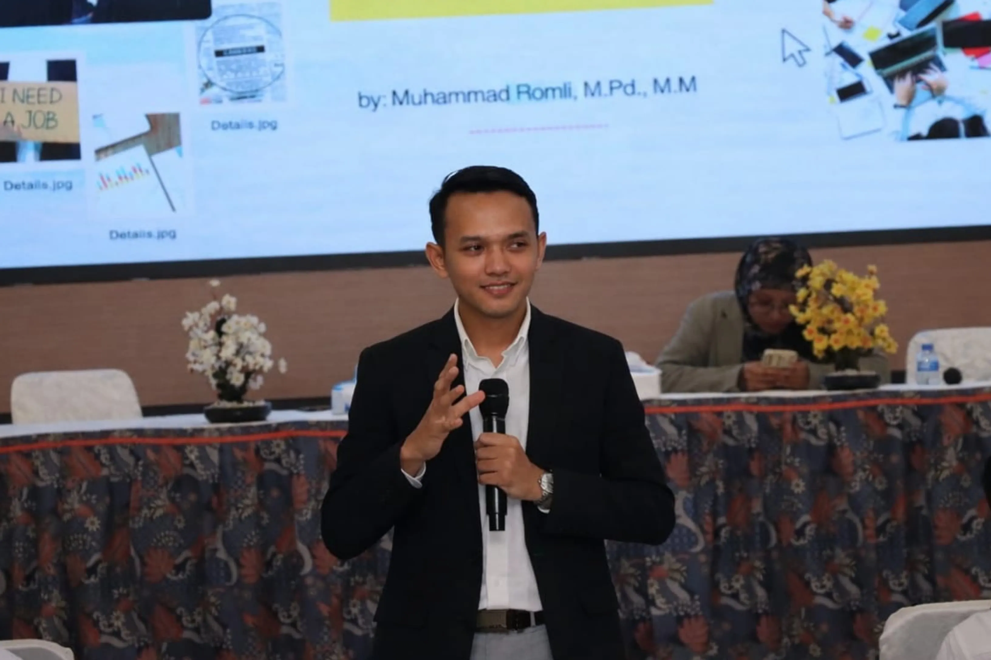 IPK Tinggi Tak Jamin Kesiapan Kerja, Romli Dorong Lulusan Teknik UTM Ciptakan Lapangan Kerja (Ilustrasi)